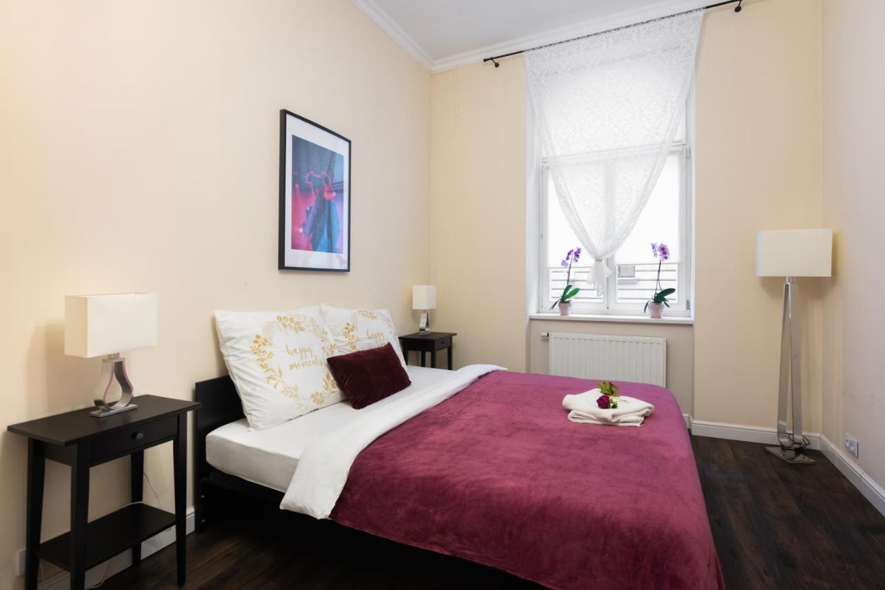 Uroczy Apartament Loretanska Apartment Красков Екстериор снимка